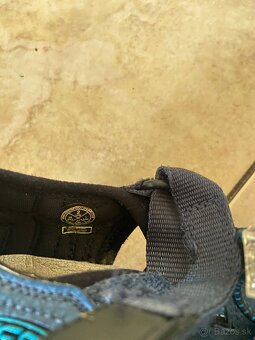 outdoor sandale KEEN velkost 34 - 4