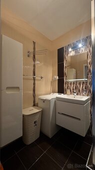 Útulný 2 izbový byt s lódžiou a parkovaním priamo pred domom - 4