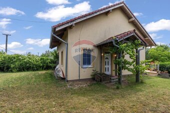 NA PREDAJ : Rekreačný dom 108 m2, pozemok 817 m2, Nová Dedin - 4