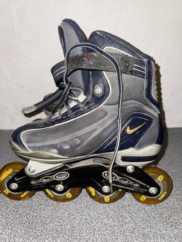 dámske kolieskové korčule Nike. - 4