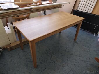 Jedálenský stôl - 4