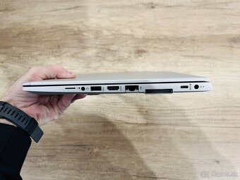Predám kvalitný hliníkový notebook HP EliteBook 735 G5 - 4