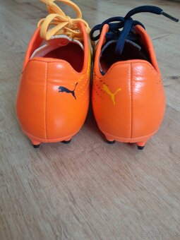 Predám detské kopačky PUMA Evo Speed - 4