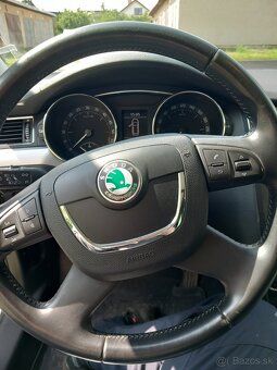 Predám škodu superb 2 .0TDI - 4