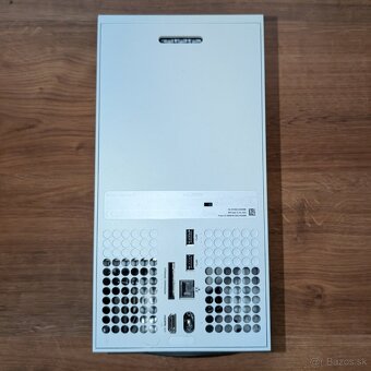 Xbox Series X 1TB digitálna verzia + 2 ovládače - 4