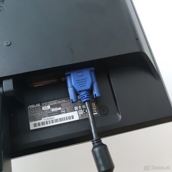 Asus vw170d 17" VGA 16:10 - 4