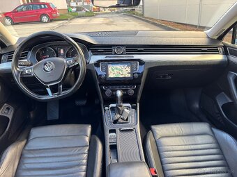 Volkswagen Passat B8 rline 2.0tdi 4motion Webasto ACC Pano - 4