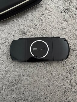 Sony PSP 3004 Piano Black + 128GB + CFW - 4