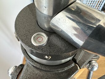 Drevený statív (Meopta/Pentacon) - robustný a stabilný - 4