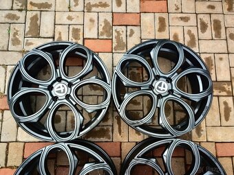 Motec- Audi, A5,A6,A7,Mercedes,Škoda,Volkswagen5x112 r20 - 4