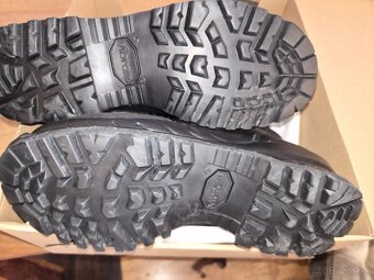 Goretex kanady. - 4