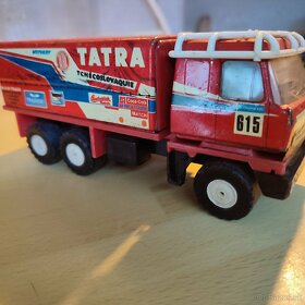 Tatra 615 - 4