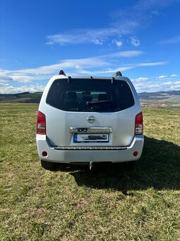 Nissan Pathfinder 2.5 dCI MT6 7-miestny - 4