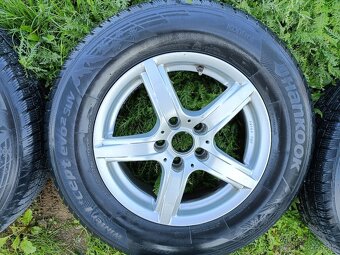 Elektróny s pneu 215/70 R16 na Kia Sportage - 4