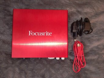 Scarlett Focusrite 6I6 - 4