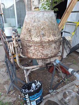 Vibrovací stôl na výrobu dlažby - 4