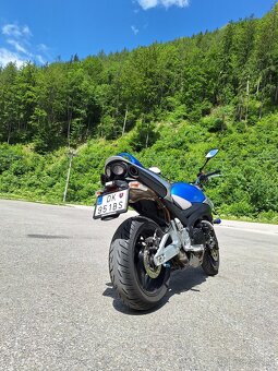 Suzuki gsr 600 - 4