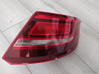 Audi A3 8V sportback zadne svetlo pravé 8V4 - 4