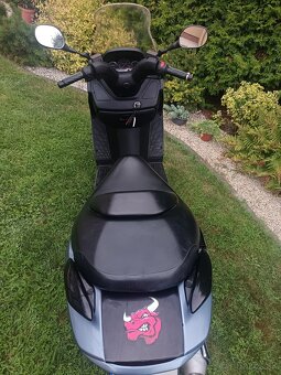 Suzuki burgman 125 - 4