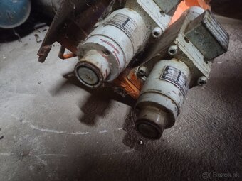 Predám hydraulické ovládanie na 24v - 4