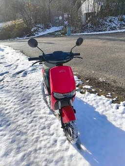 Elektrický skúter Super Soco CU MINI - 4