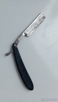 Stará britva na holenie... - 4