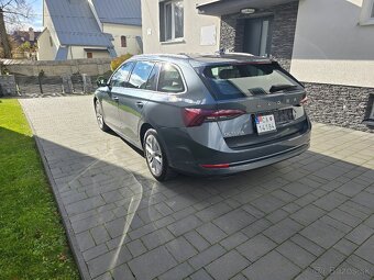 Skoda Octavia Combi 2.0 TDI Style - 4