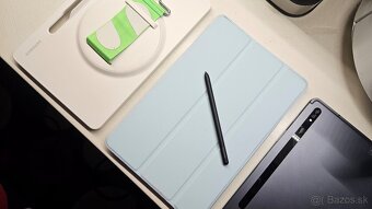 Tablet Samsung Galaxy S7 + obaly a pero - 4