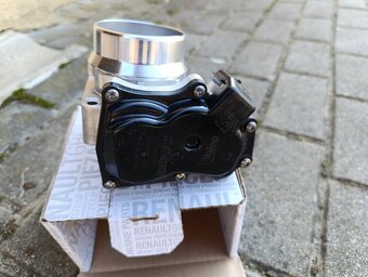 Škrtiaca klapka Renault Master 2.3dCi - 4