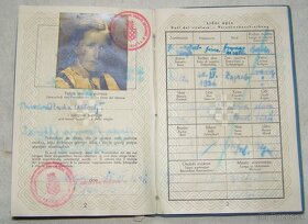 Predam Chorvatsky diplomatický pas z 2 ww - 4