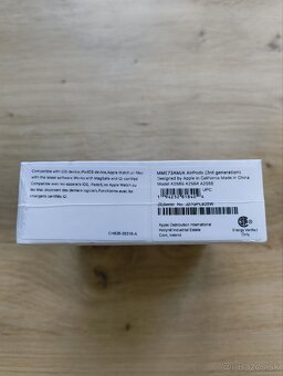 Apple airpods 3 - 4