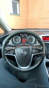 Astra J 81kw 1.7cdti Manuál M6 2012 178000km - 4