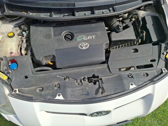 Toyota Auris - 4