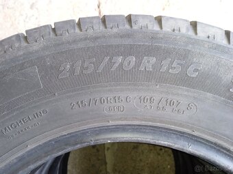 Michelin Agilis 215/70 R15C letné - 4