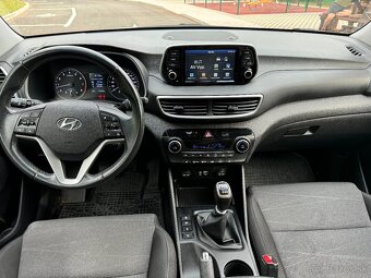 Hyundai Tucson - 4