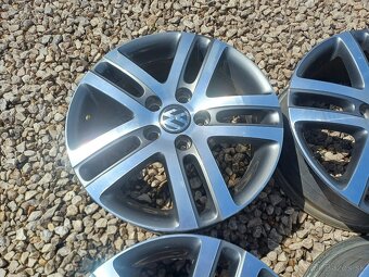 hlinikové disky Vw-Golf V,VI,--6,5Jx16-ET-50--5x112 - 4