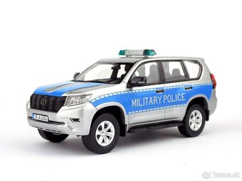 TOYOTA LAND CRUISER PRADO 1:43 VITESSE - 4