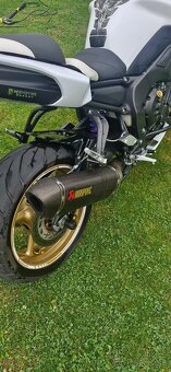 Yamaha FZ8 2010 - 4