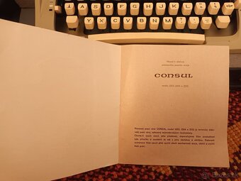 Písací stroj Consul 2224 - 4