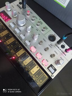 Korg Volca Bass - 4