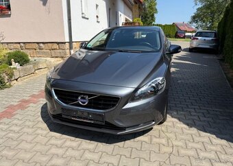 Volvo V40 1,6i pravidelný sevis Top stav benzín manuál 88 kw - 4