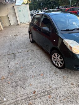 toyota yaris - 4