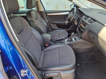 Škoda Octavia Combi 2.0 TDI, Elegance/Style DSG - 4