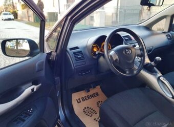 Toyota Auris 1,4 D4D - 4