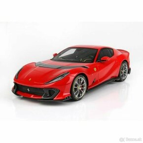 Ferrari 812 Competizione 1/18 BBR červená/šedá - 4