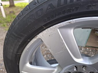 Alu Disky+pneu
5x112 R17 - 4