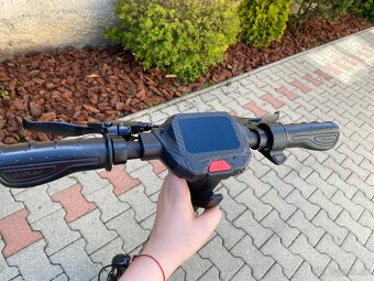 Bongo cecotec elektrická kolobežka - 4