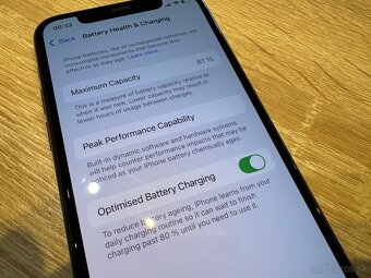 iphone 11pro 256 100% stav - 4