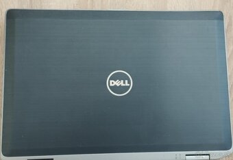 Dell Latitude E6420 - 4