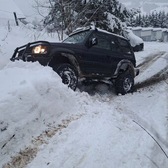 Predám Mitsubishi pajero 2.8tdi - 4